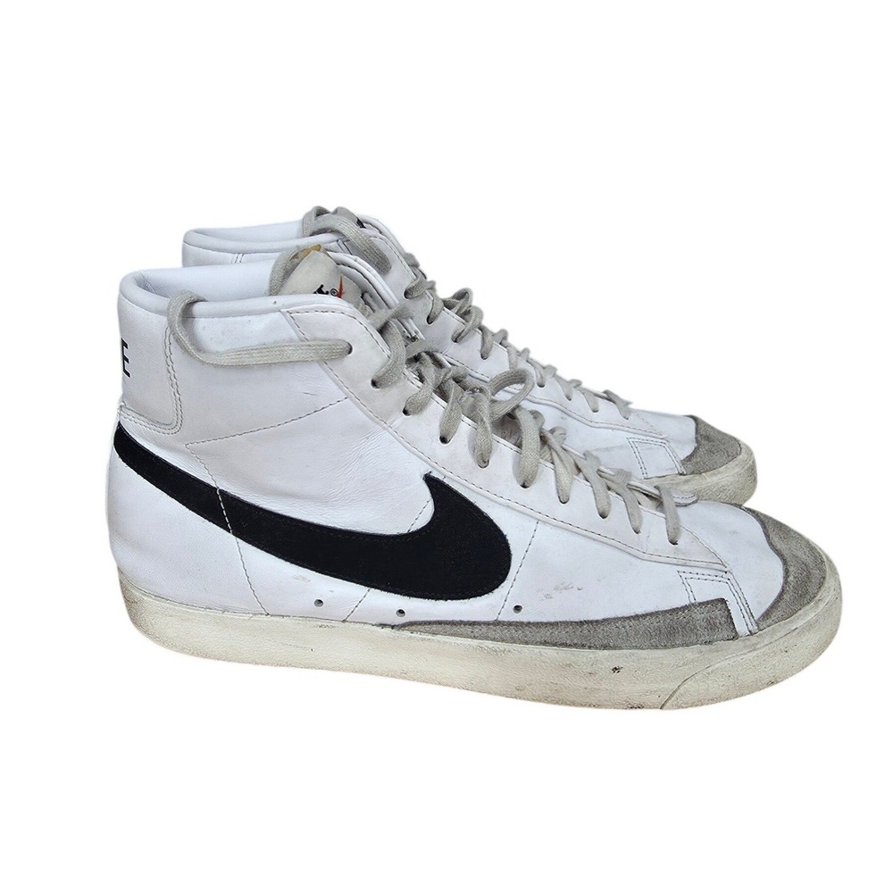 Nike Blazer Mid 77 Sneakers Men 12 White Leather High Top Athleisure BQ6806-100